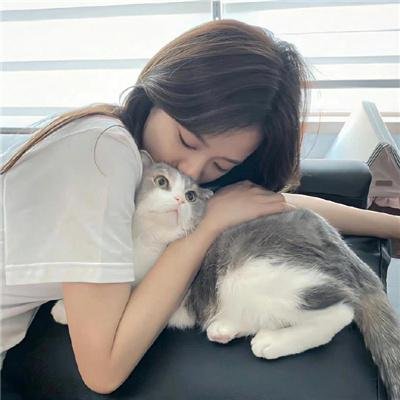 向左爱．向右爱